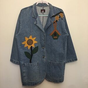 Vintage SunBelt Sportswear Denim Jacket with Birdhouse Appliqué: Size Medium